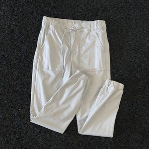 American Eagle gray jeans